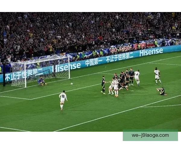 2024欧洲杯苏格兰球迷慕尼黑广场合影引发热议成为焦点